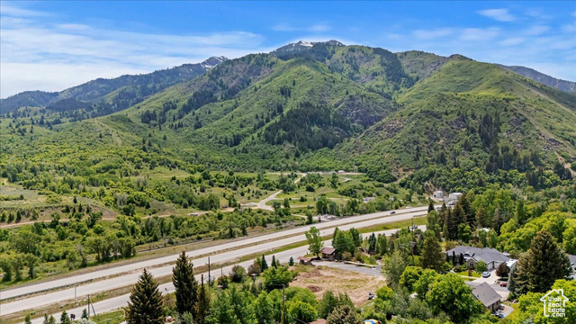 Property Photo: 5630 N Robinson Ln UT 84050
