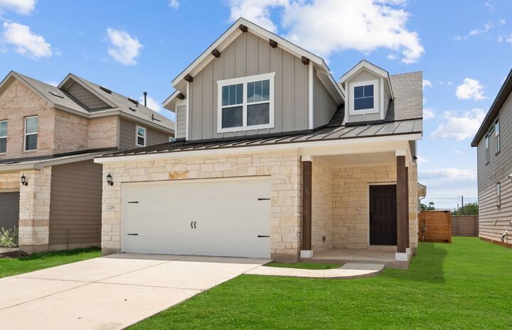 Property Photo: 229 Regatta Trail TX 78641