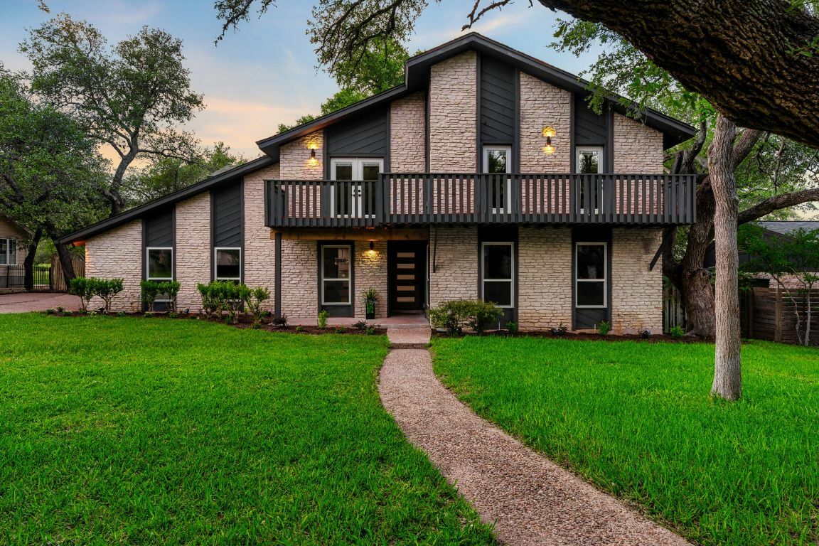 10006 Mandeville Circle  Austin TX 78750 photo