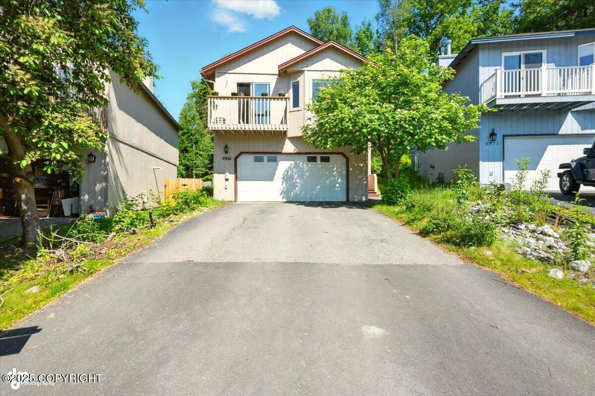 Property Photo: 5961 Ridgelake Circle AK 99504