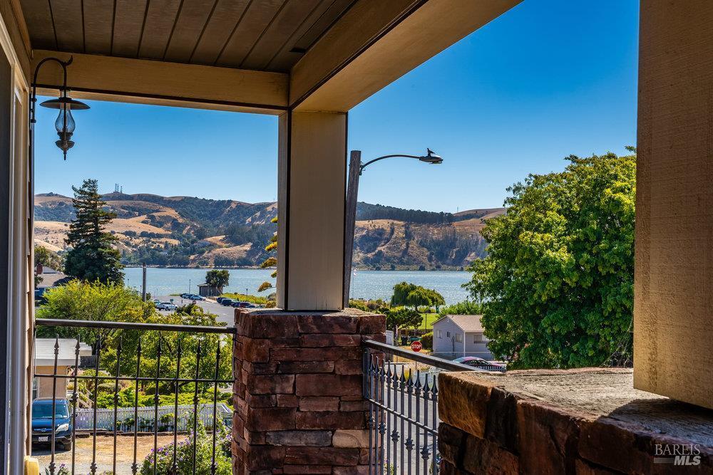 Property Photo: 1130 W 9th Street CA 94510