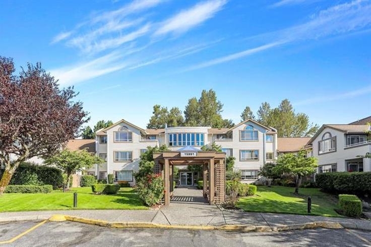 Property Photo: 15991 Thrift Avenue 218 BC V4B 2M9