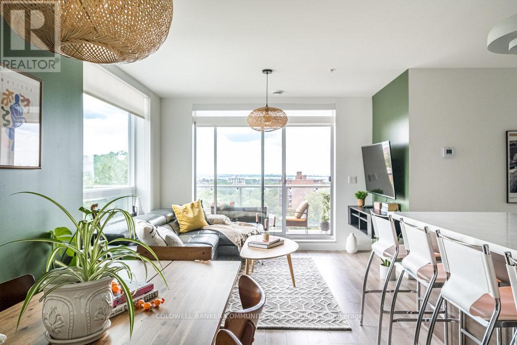 Property Photo: 467 Charlton Avenue East 404 ON L8N 0B2