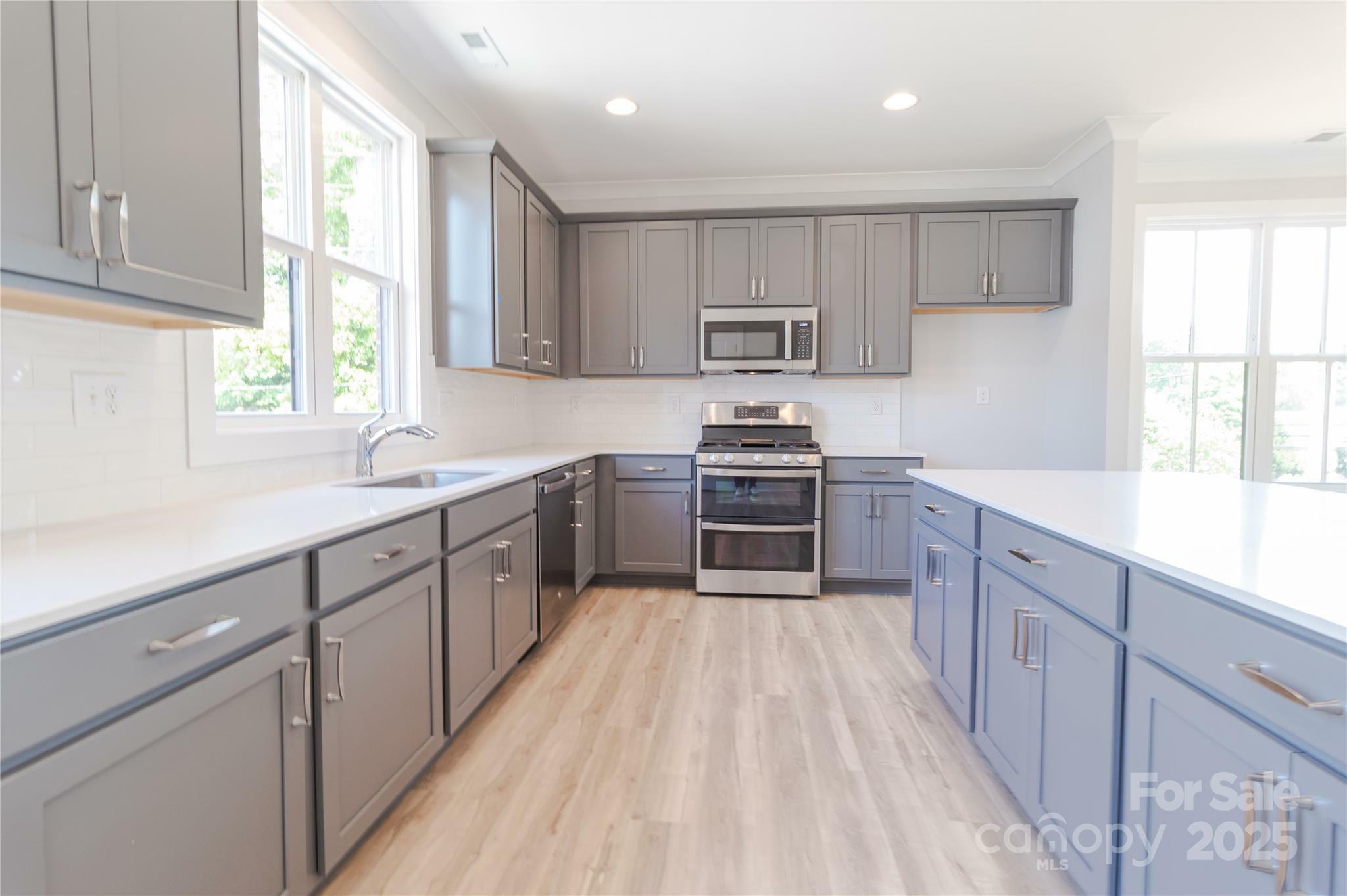 Property Photo: 210 Gilead Road NC 28078