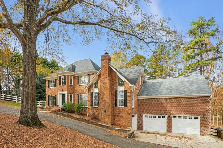 Property Photo: 315 Red Barn Trail NC 28104