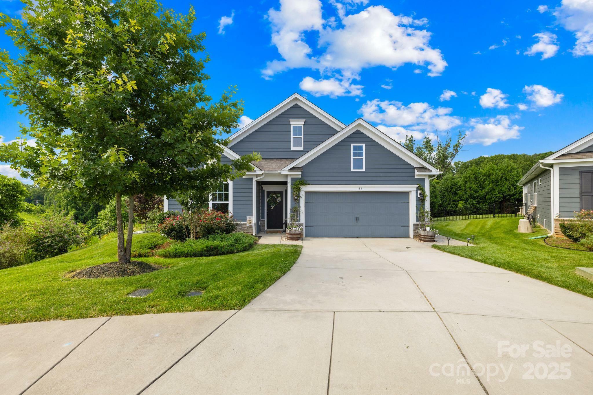 Property Photo: 138 Chase Water Drive NC 28117