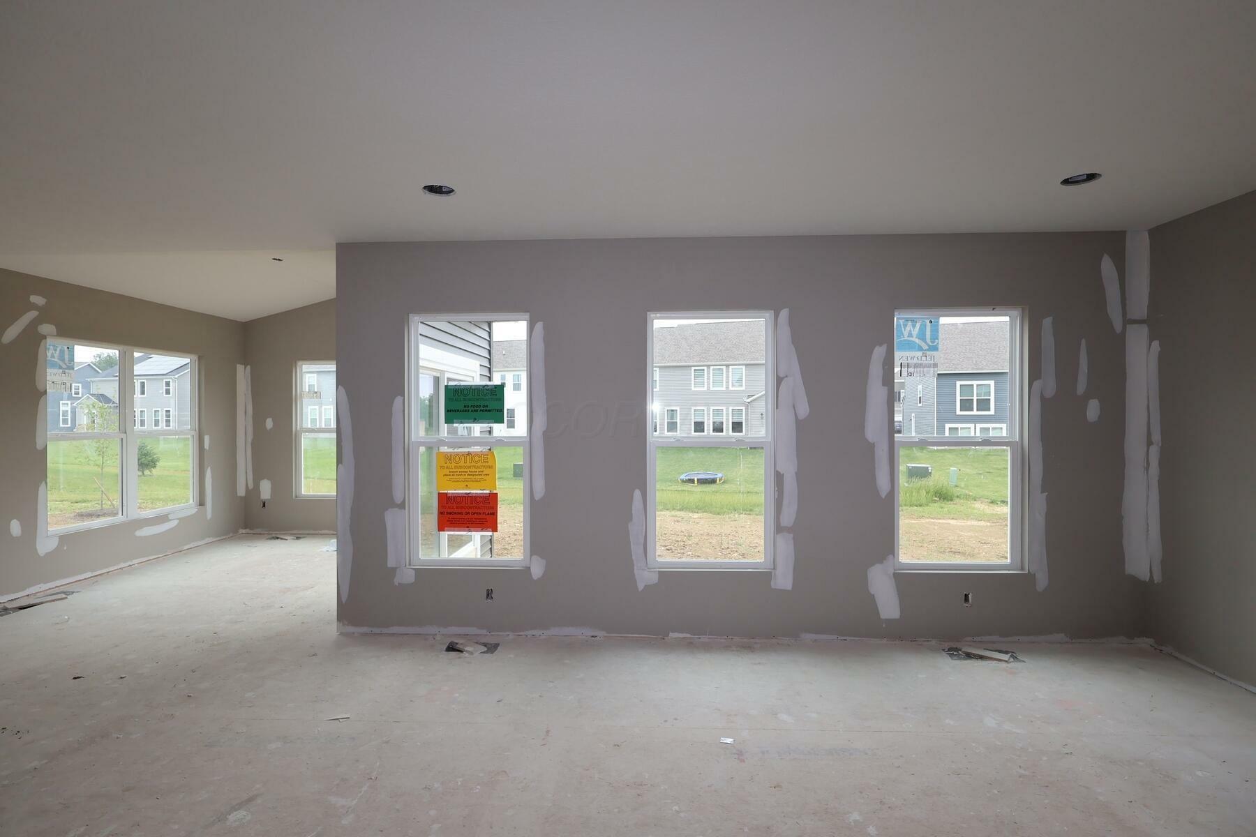 Property Photo: 122 Sienna Glenn Drive OH 43035
