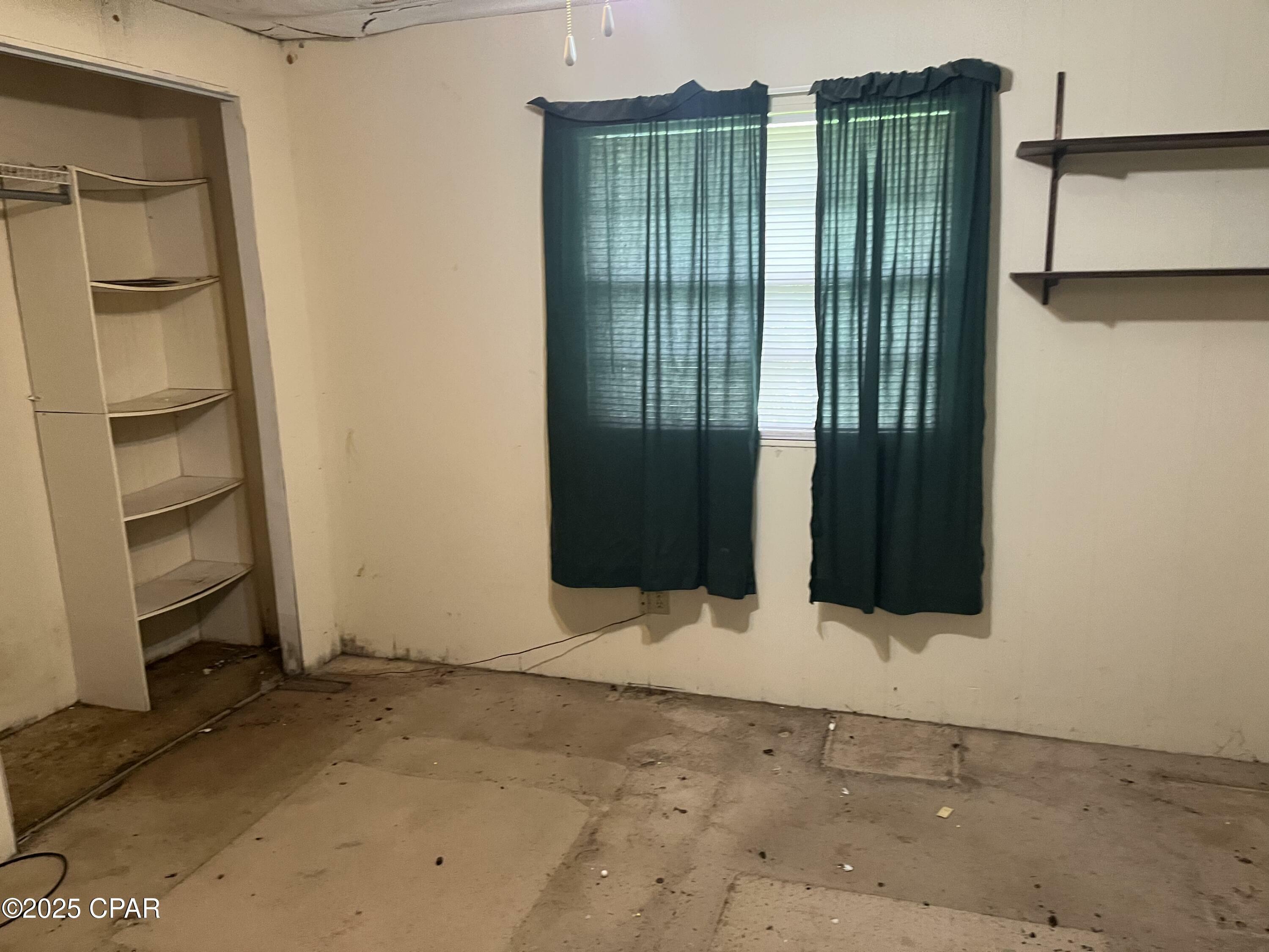 Property Photo: 7214 Roadrunner Street FL 32466
