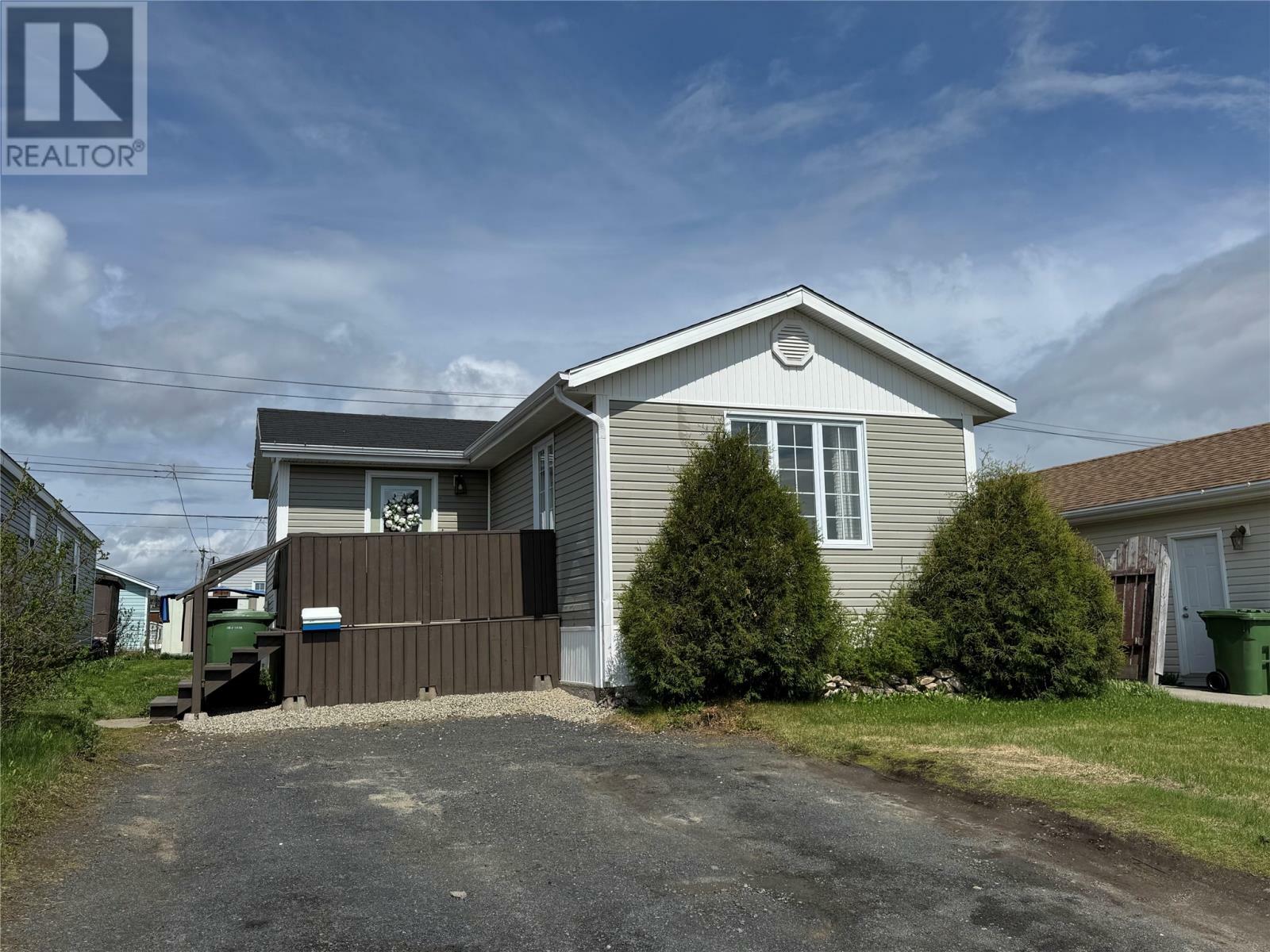3019 Flora Crescent  Labrador City NL A2V 2T5 photo