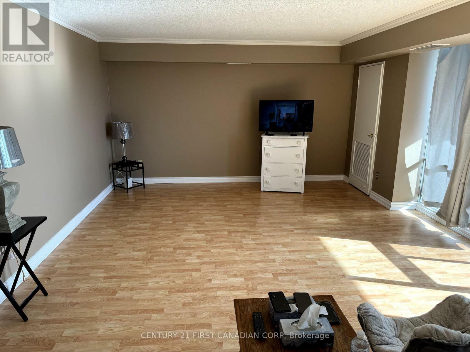 Photo de la propriété: 380 King Street 1105 ON N6B 3L6