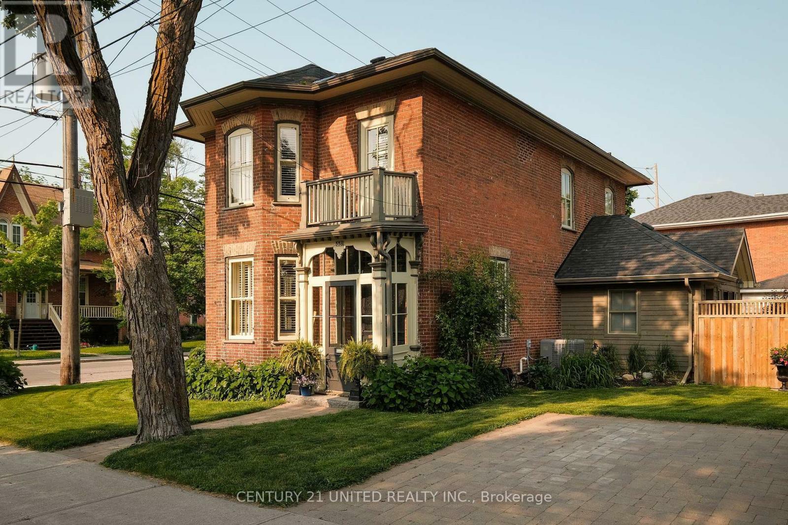 Property Photo: 558 Harvey Street ON K9H 3K9