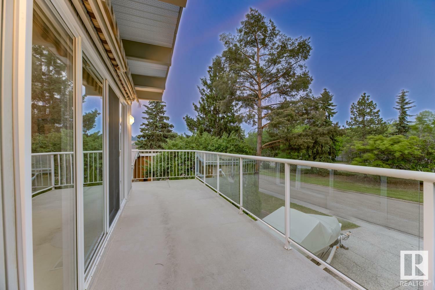 13512 Buena Vista Road NW  Edmonton AB T5R 5R2 photo