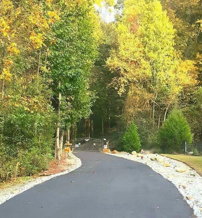 Property Photo: 9369 Hopi Trail TN 37363