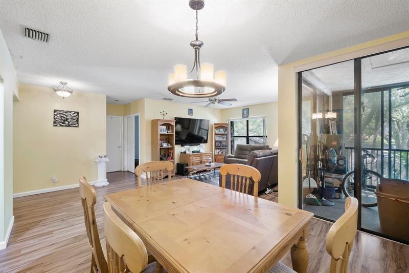 Property Photo: 4517 Carambola Cir S 27290 FL 33066