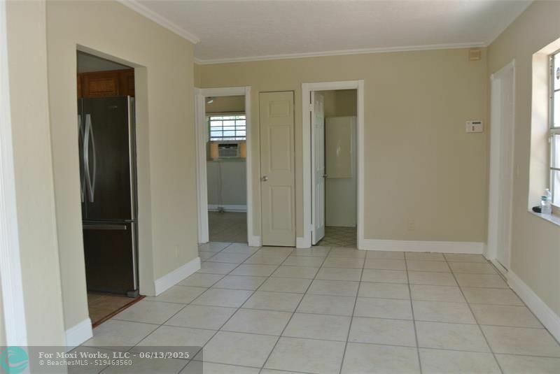 Property Photo: 5859 Hayes St FL 33021
