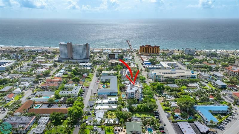Property Photo: 1931 NE 2nd St 402 FL 33441