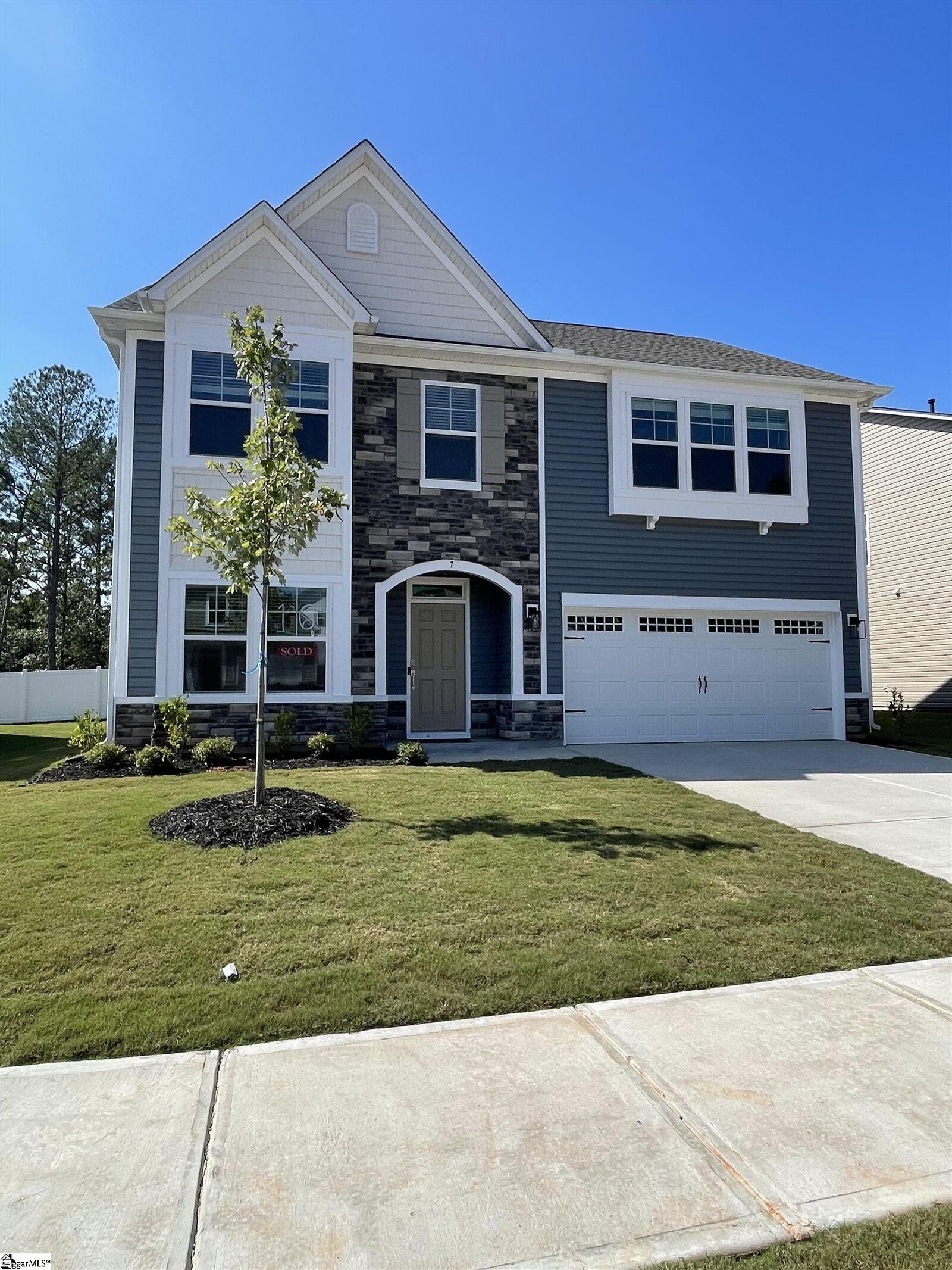 Property Photo: 7 Sweetgrass Street SC 29630