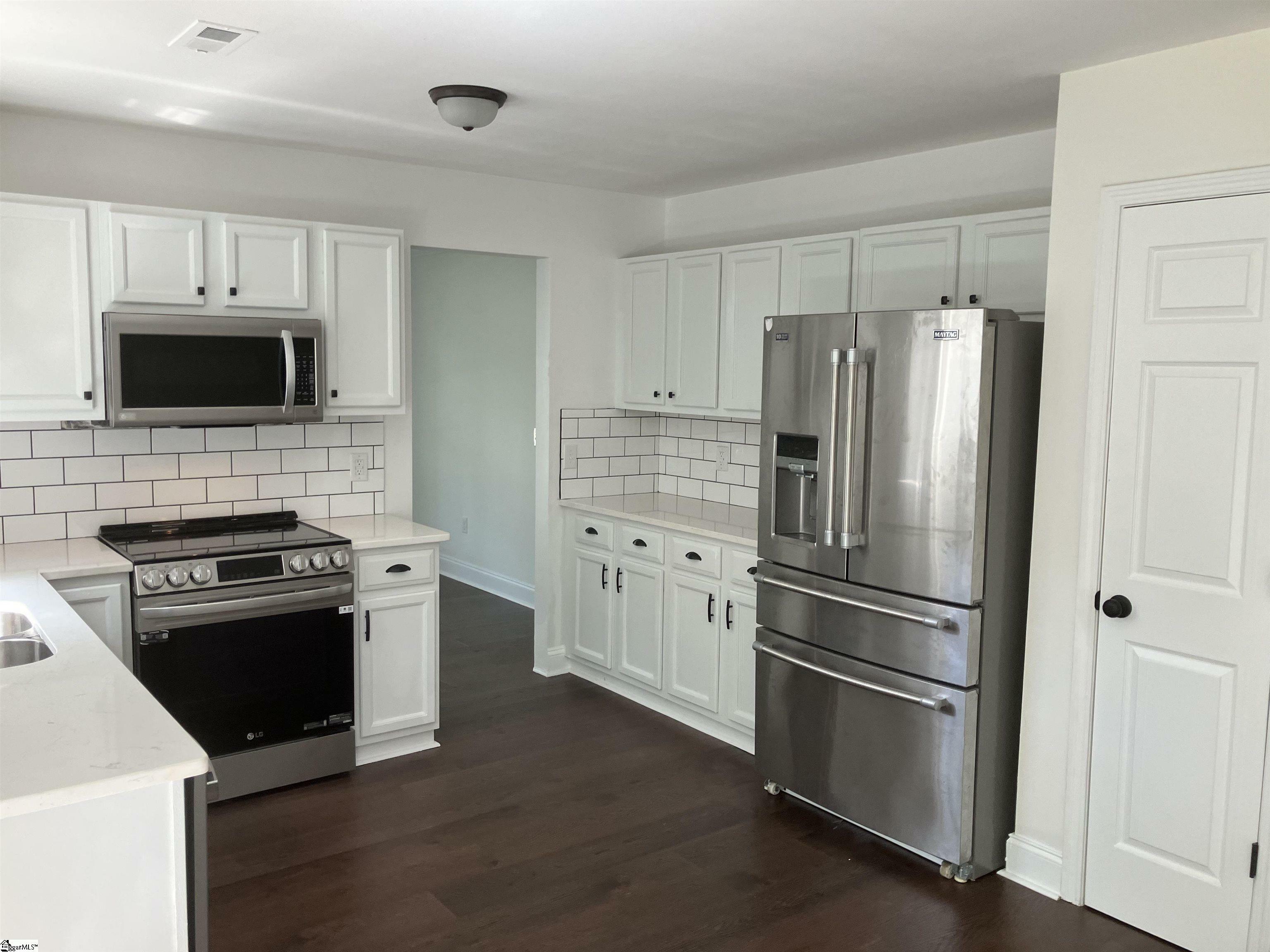 Property Photo: 232 Silverbell Drive SC 29316