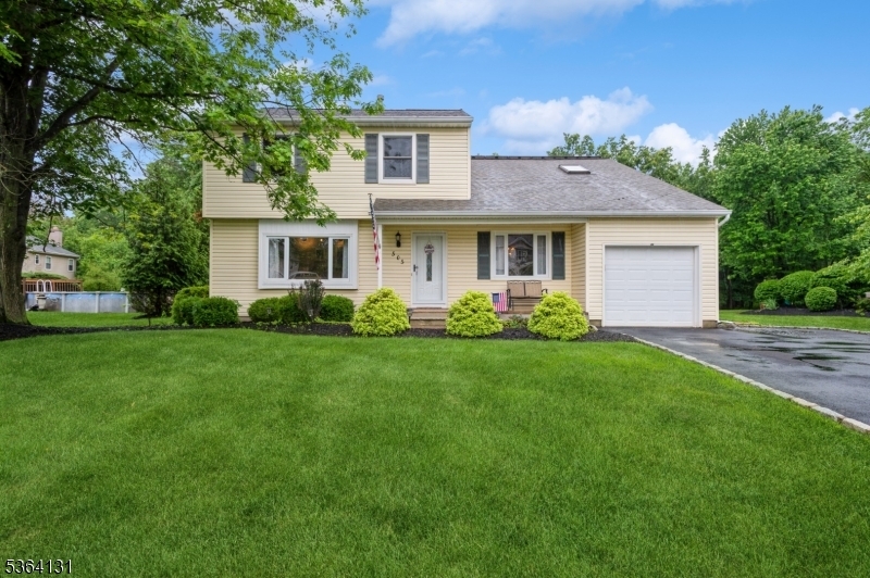 Property Photo: 505 Sheppard Ct NJ 08844