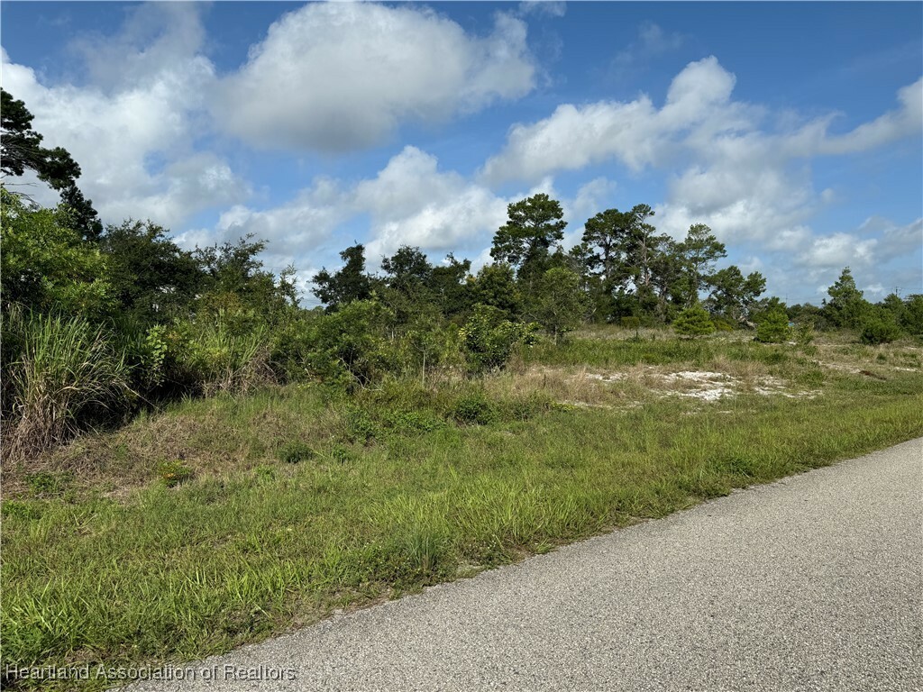 Property Photo: 1177 Columbus Street FL 33852