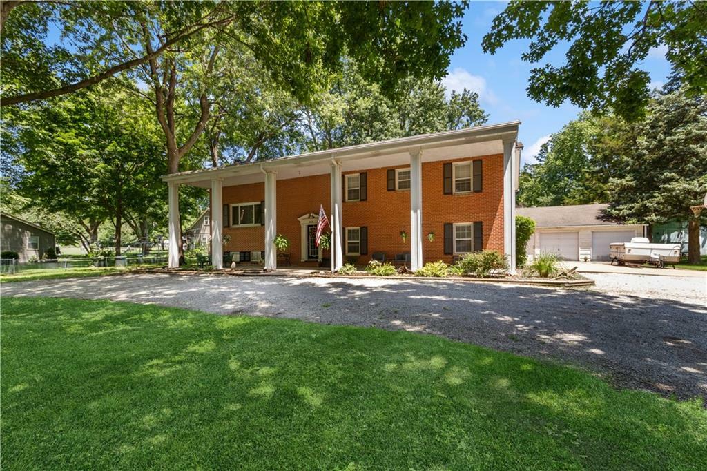 Property Photo:  505 NW Watson Road  MO 64063 