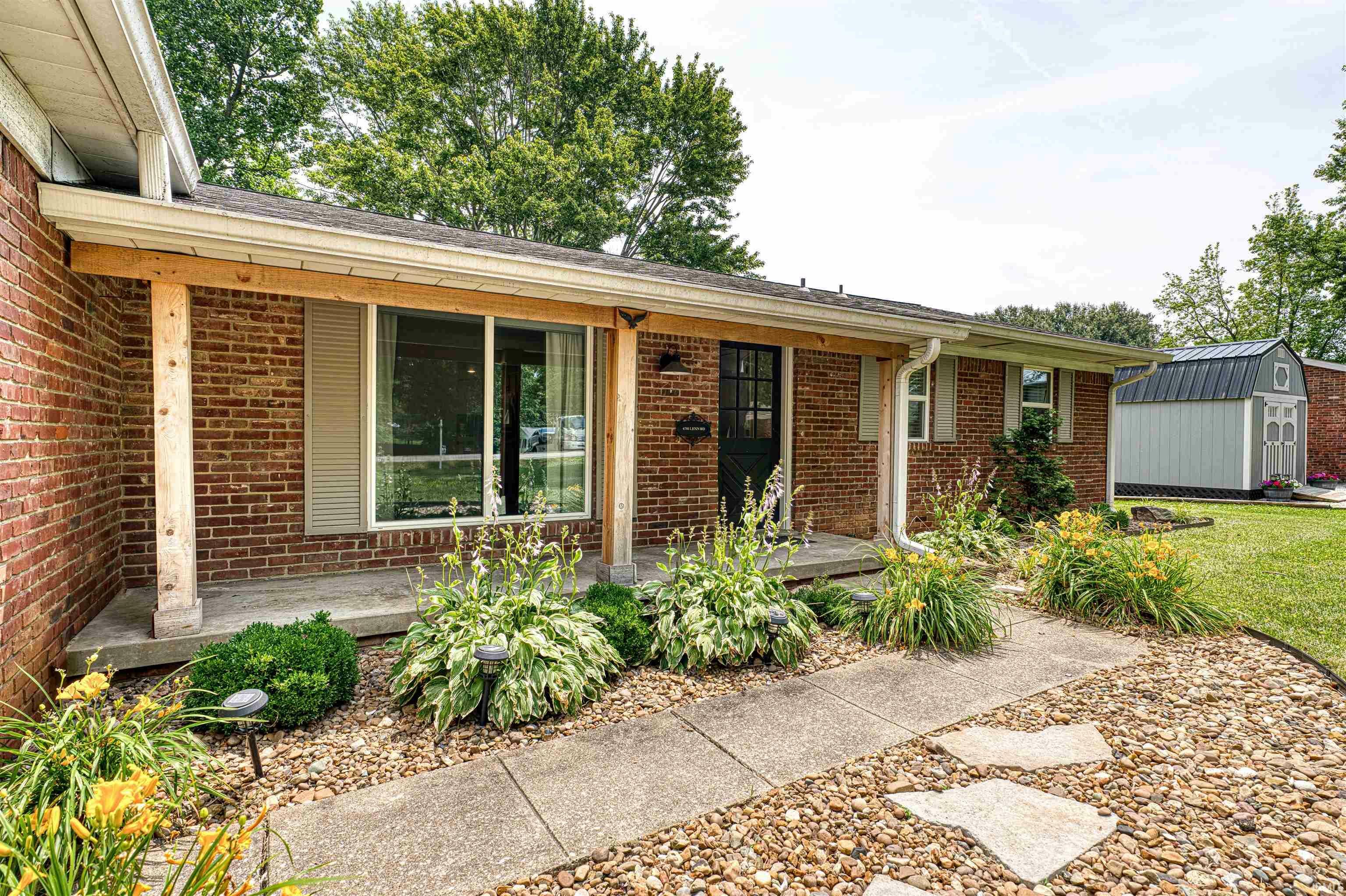 Property Photo: 4700 Lenn Road IN 47630