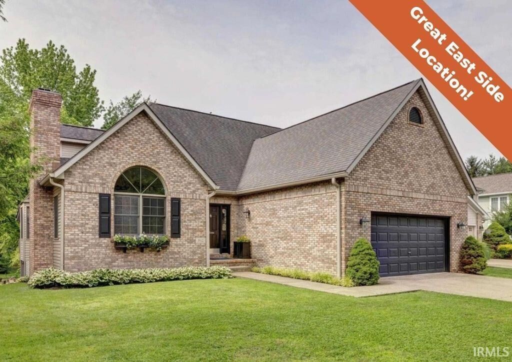 Property Photo: 3912 E Stonegate Court IN 47401