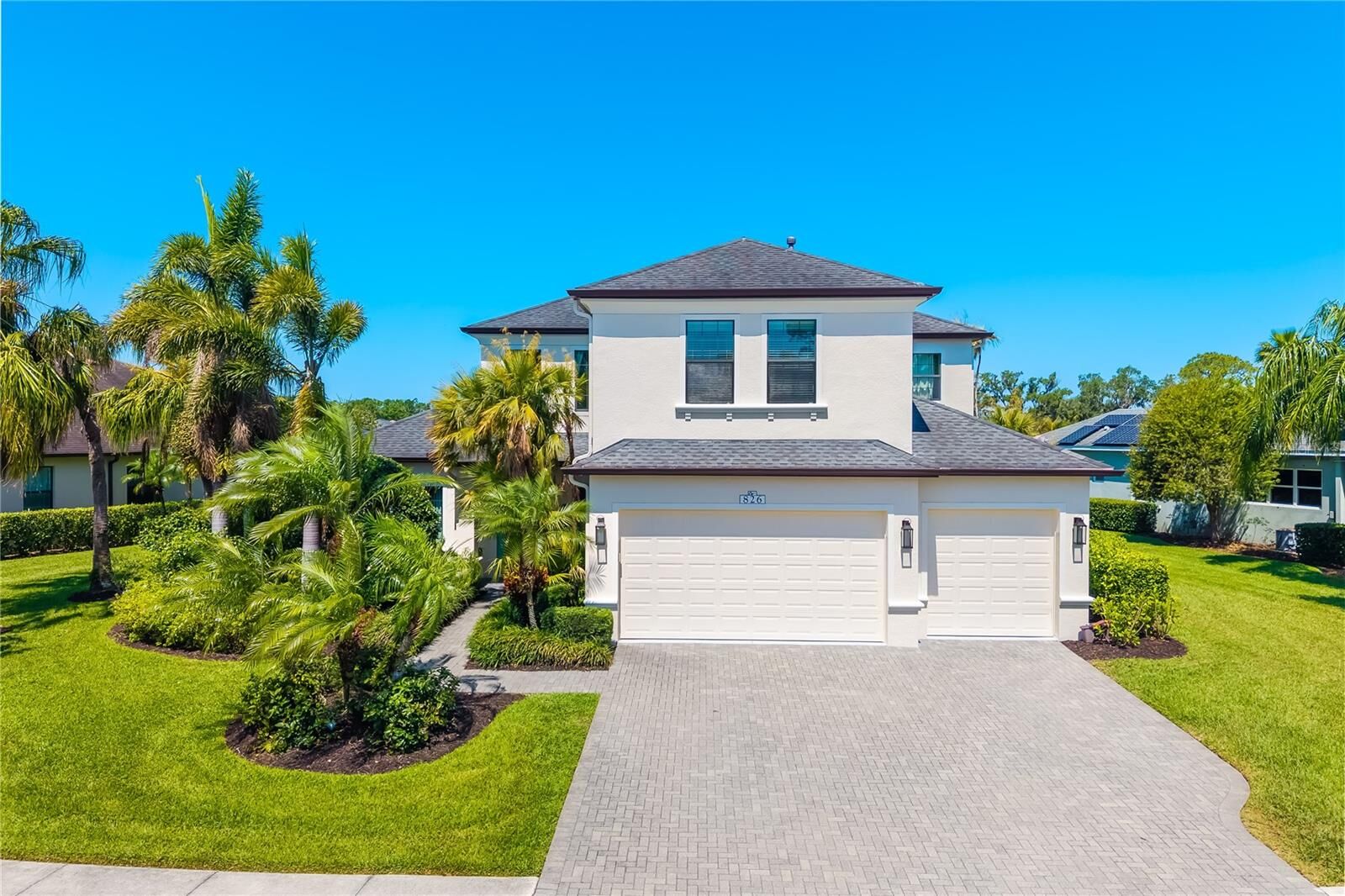 Property Photo:  826 Honeyflower Loop  FL 34212 