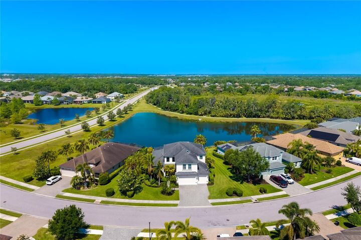 826 Honeyflower Loop  Bradenton FL 34212 photo