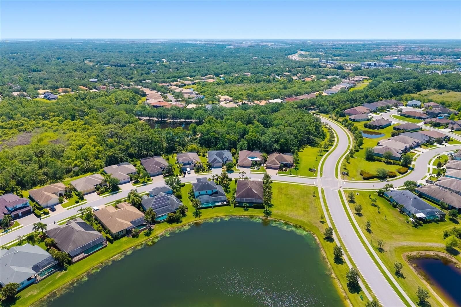 Property Photo: 826 Honeyflower Loop FL 34212
