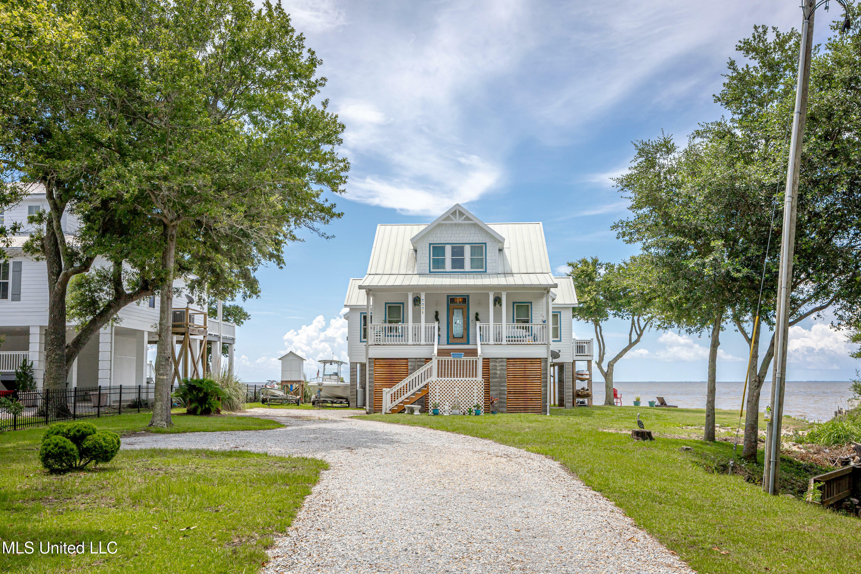 Property Photo: 5021 E Belle Fontaine Road MS 39564