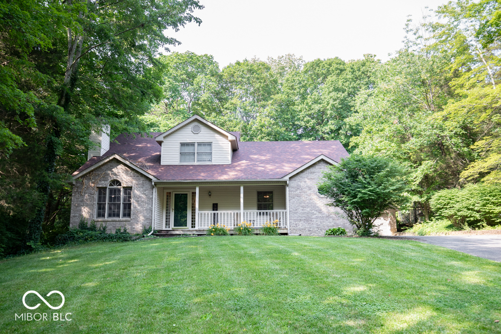 Property Photo: 850 S County Road 185 E IN 47265