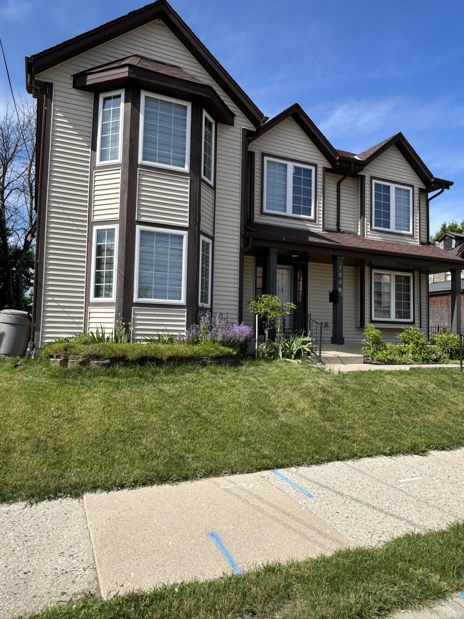 Property Photo: 1304 W Garfield Ave WI 53205