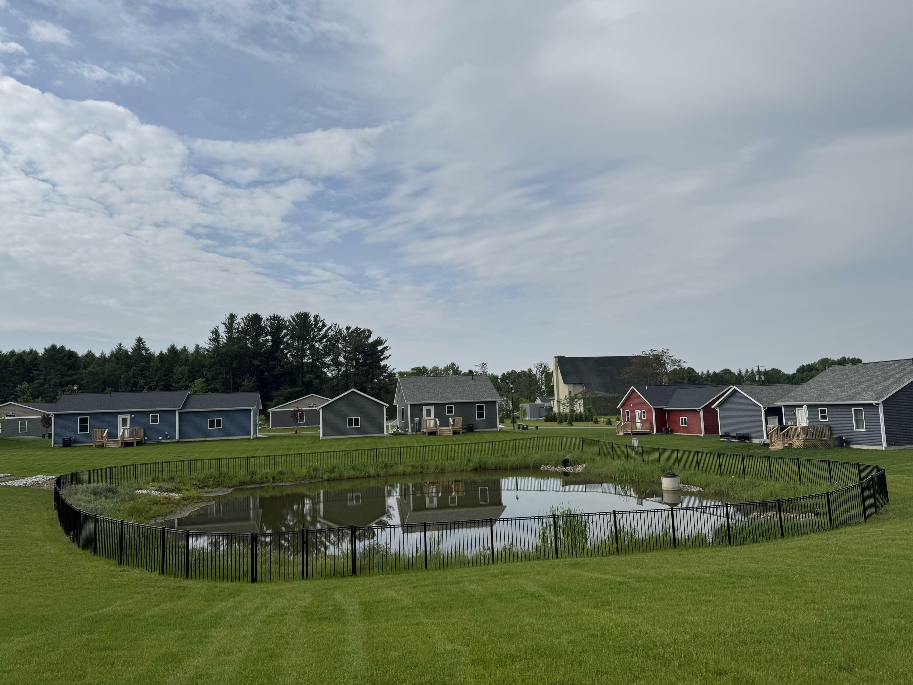 Property Photo: 257 Willowside Drive MI 49455