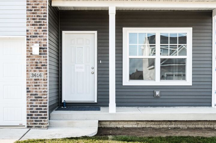 Property Photo: 3616 Cabernet Court IL 61761