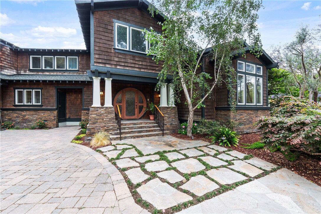 Property Photo:  96 W 47th Street  CA 90805