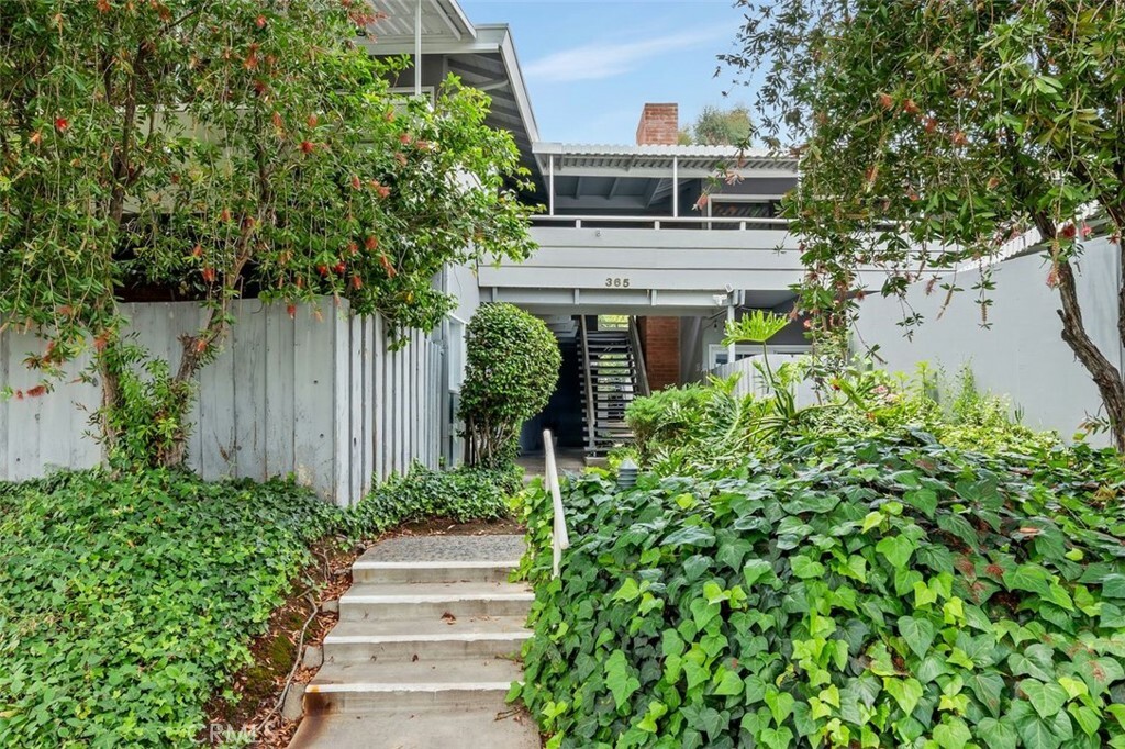 Property Photo: 365 Hastings Ranch Road 4 CA 91107