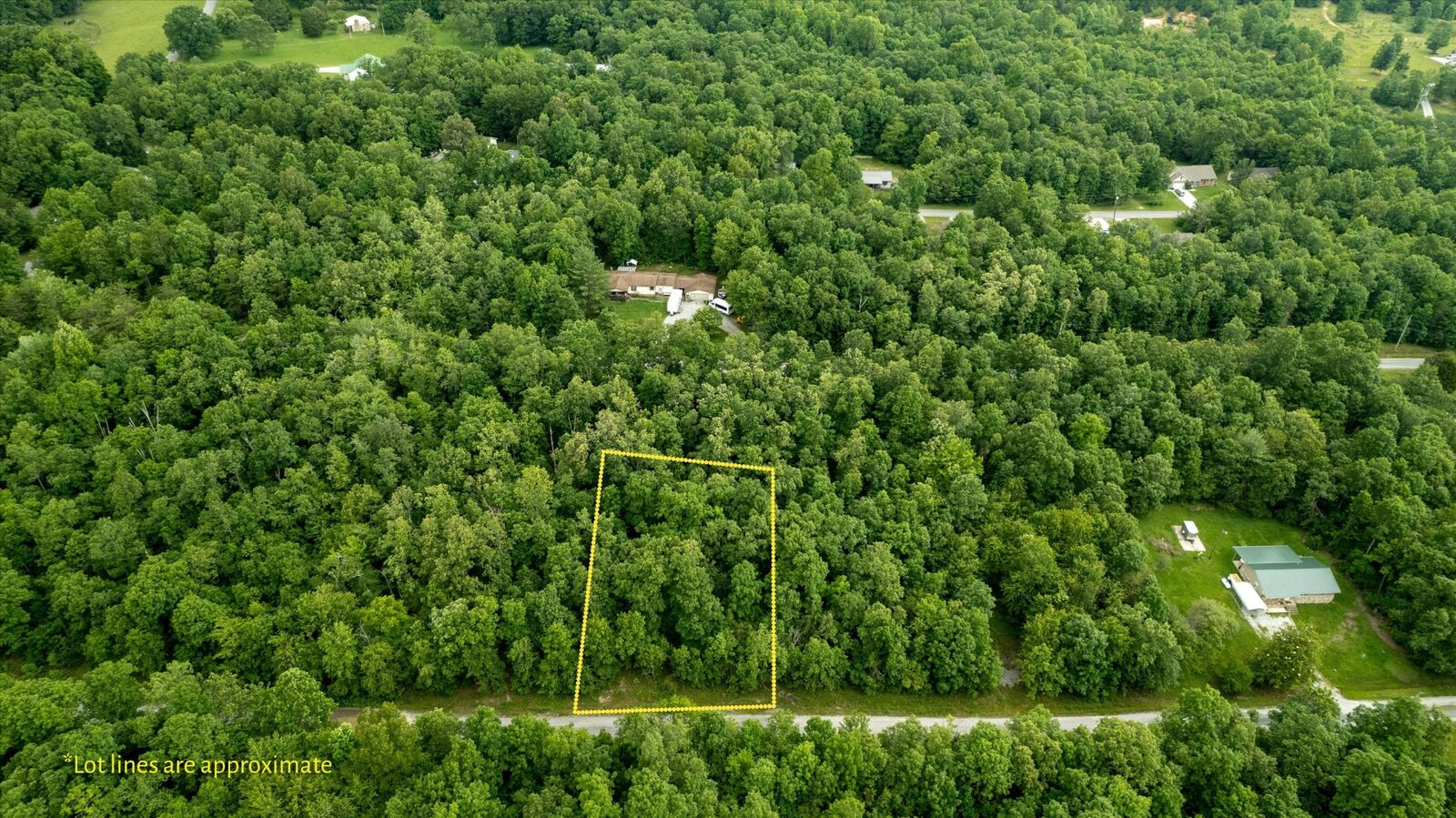 Property Photo:  1012 Hopi Dr  TN 38572 