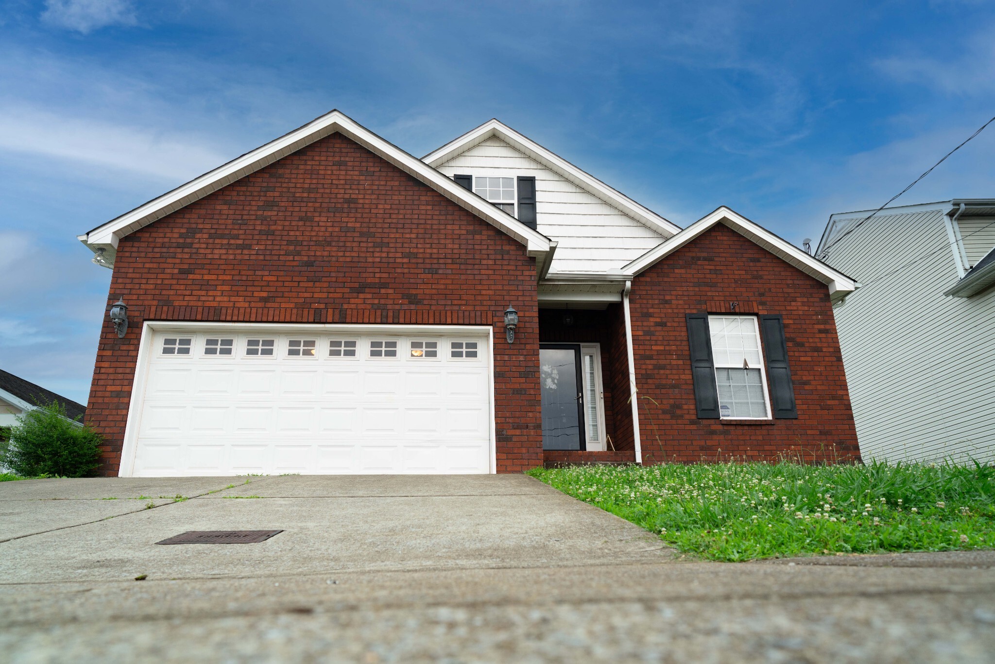Property Photo:  408 Jenny Ruth Pt  TN 37013 