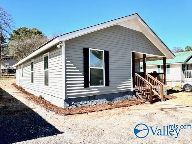 Property Photo: 1820 Obrig Avenue AL 35976