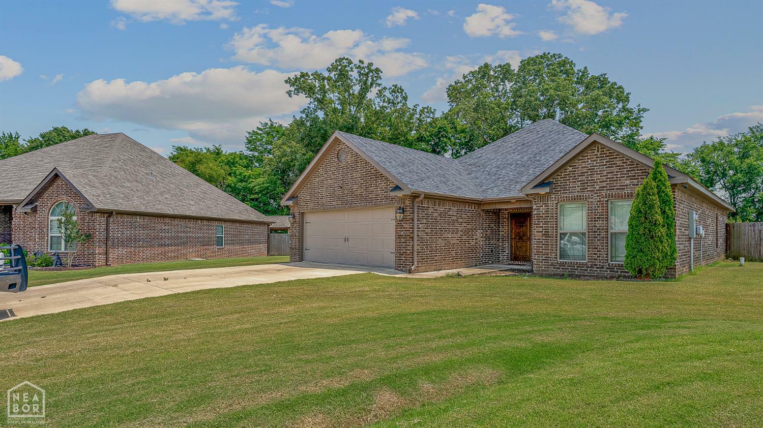 Property Photo: 4317 Cypress Pointe Lane AR 72405