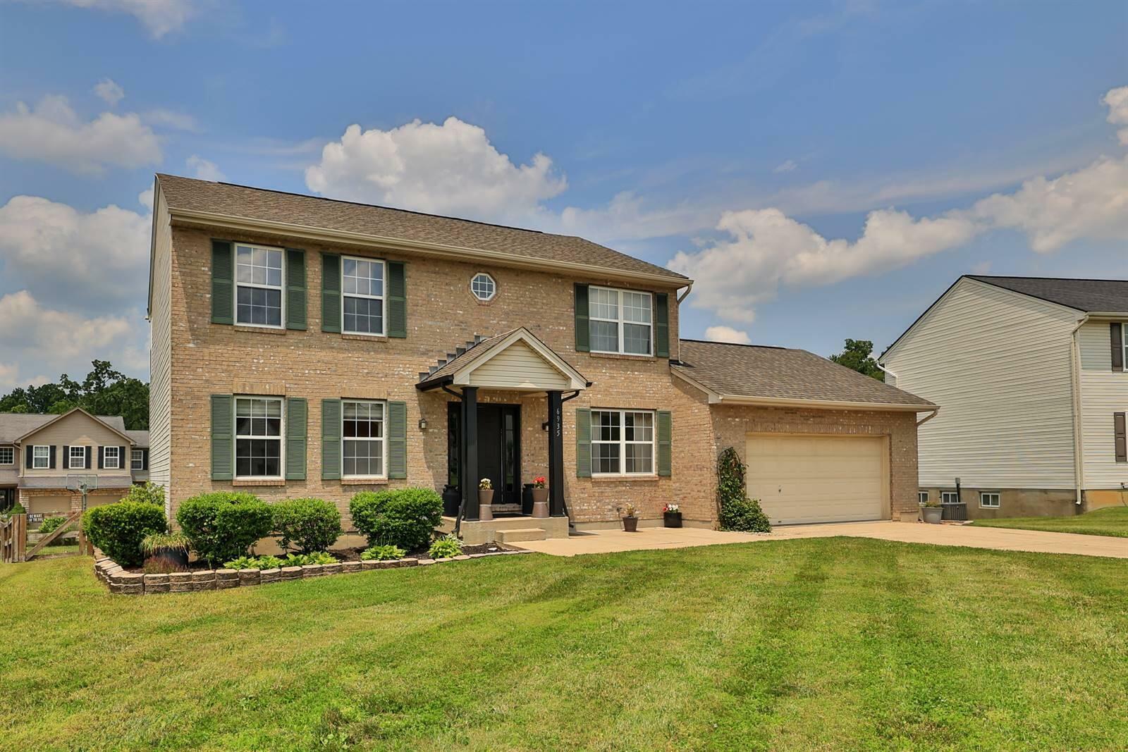 Property Photo: 6935 Sandbur Court KY 41005