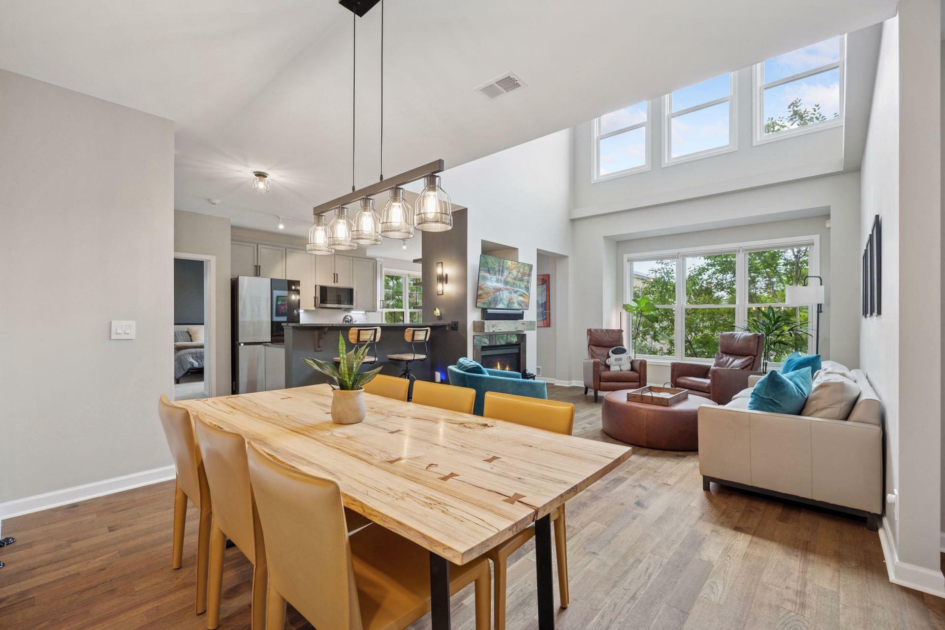 1020 Portland Avenue  Minneapolis MN 55404 photo