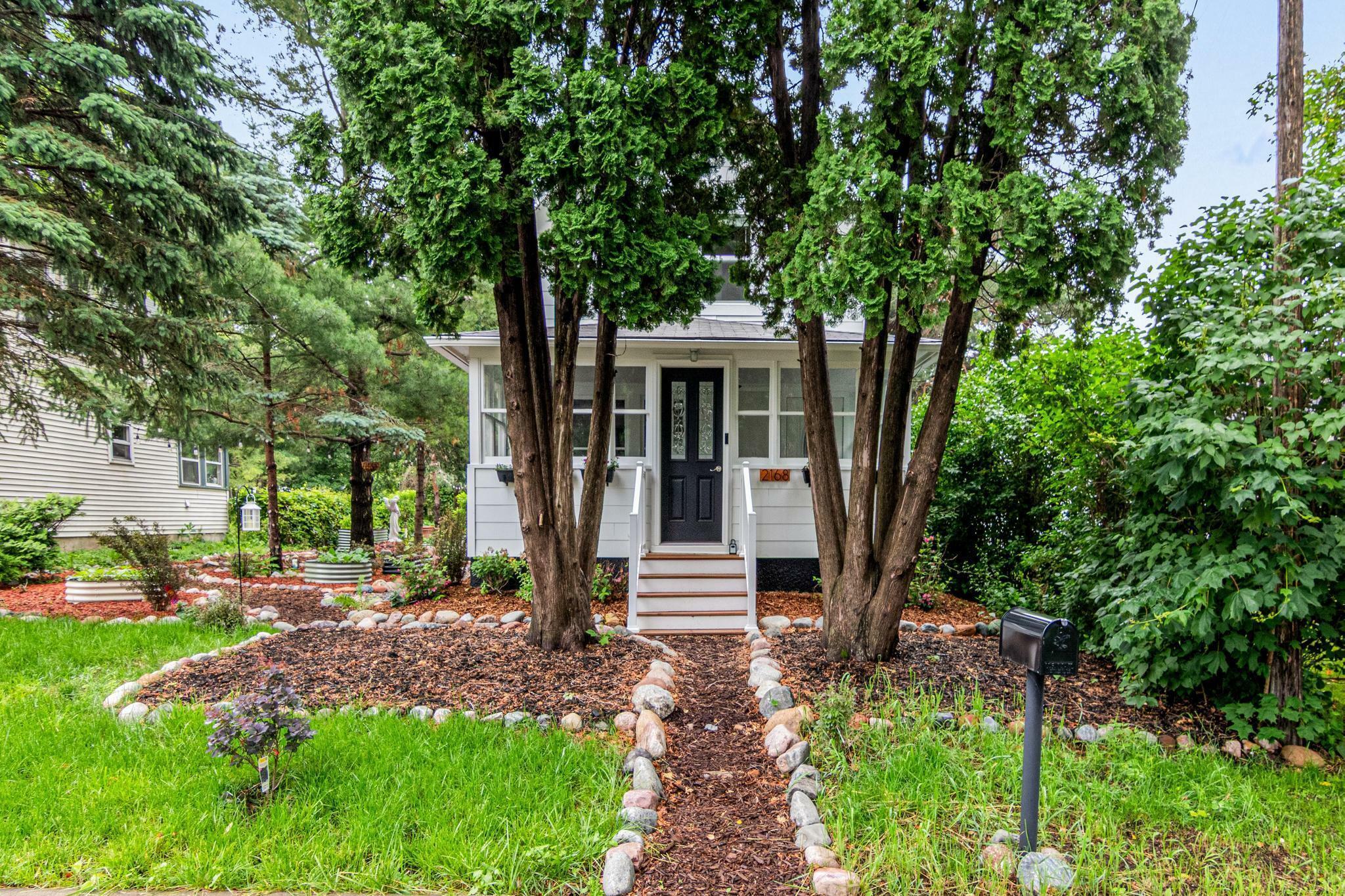 Property Photo: 2168 Centerview Lane MN 55364
