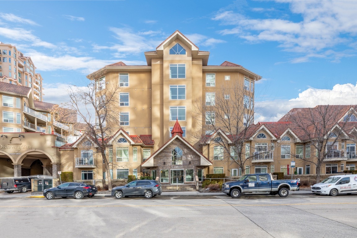 1088 Sunset Drive 546  Kelowna BC V1Y 9W1 photo