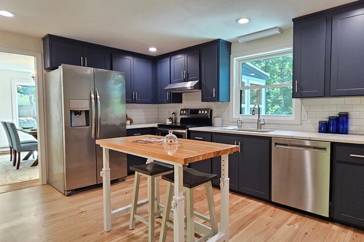 Property Photo:  41 Harvey Ln  MA 01581 