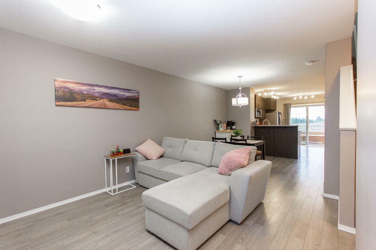 Property Photo: 339 Viscount Drive 305 AB T4R 0S2