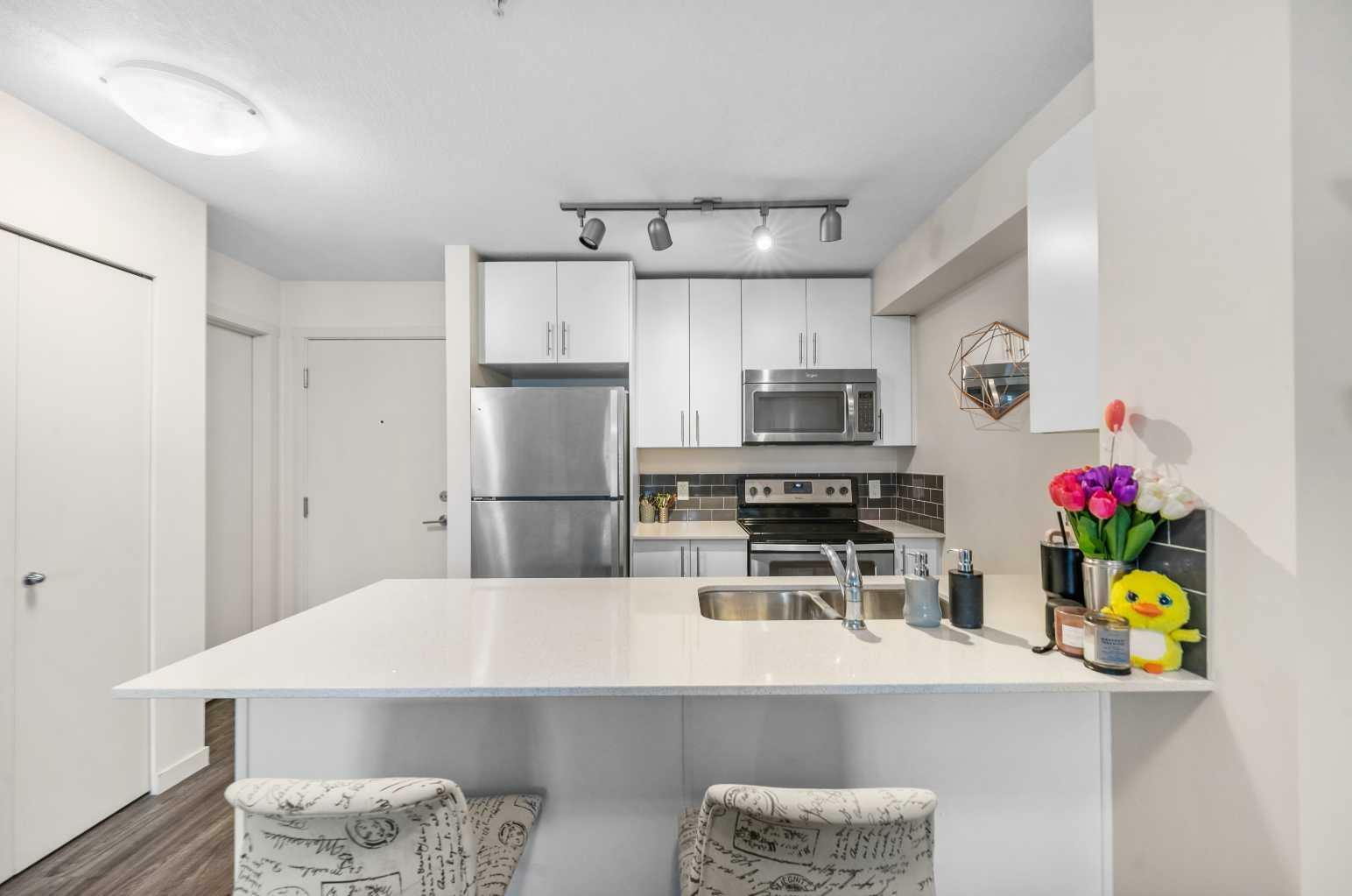 Property Photo: 181 Skyview Ranch Manor NE 1214 AB T3N 0V2