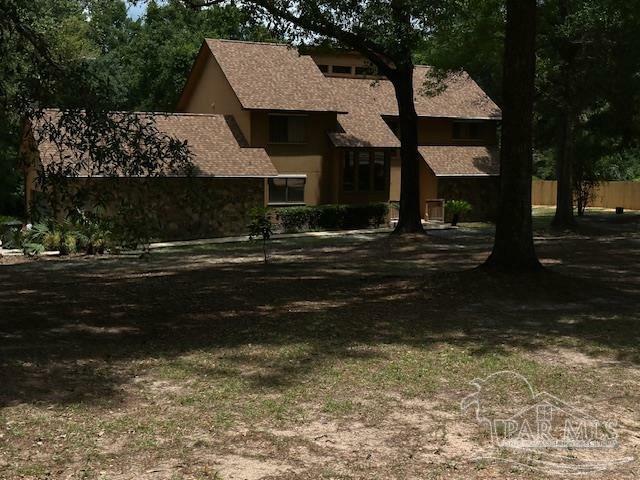 Property Photo: 430 Citation Dr FL 32533
