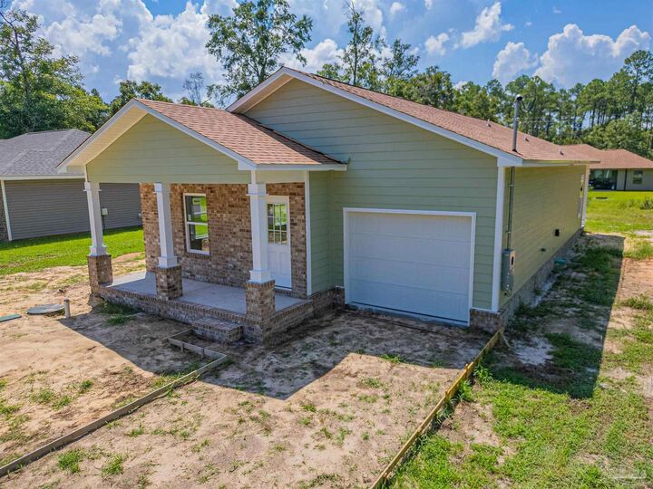 Property Photo: 6781 Joy St FL 32583